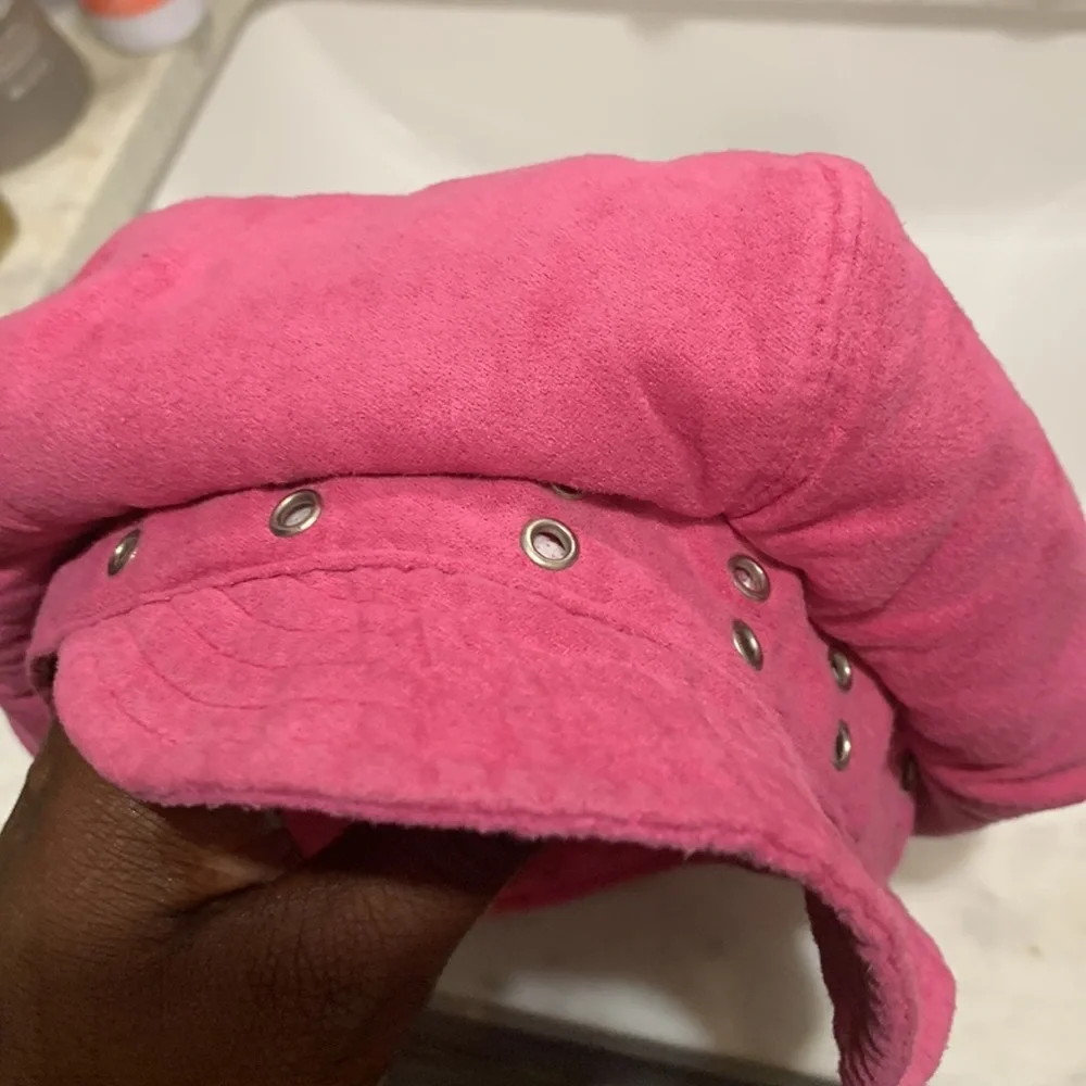 Pink hat - Picture 2 of 6